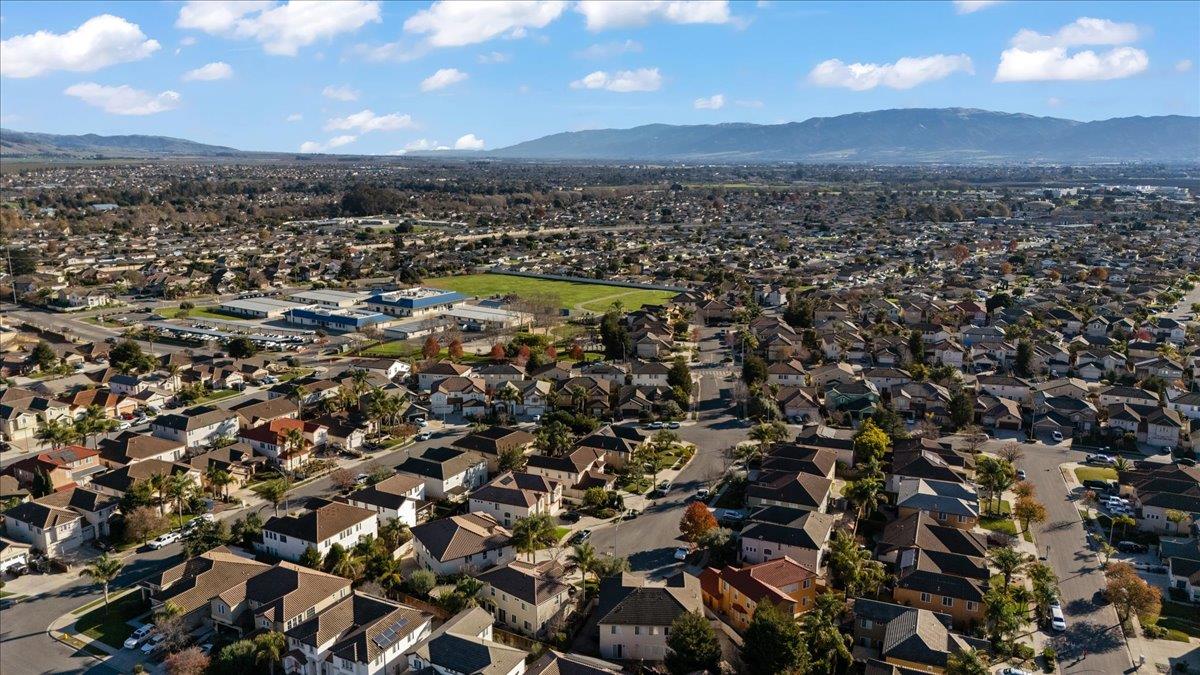 Detail Gallery Image 57 of 61 For 16 Wimbledon Cir, Salinas,  CA 93906 - 6 Beds | 3 Baths