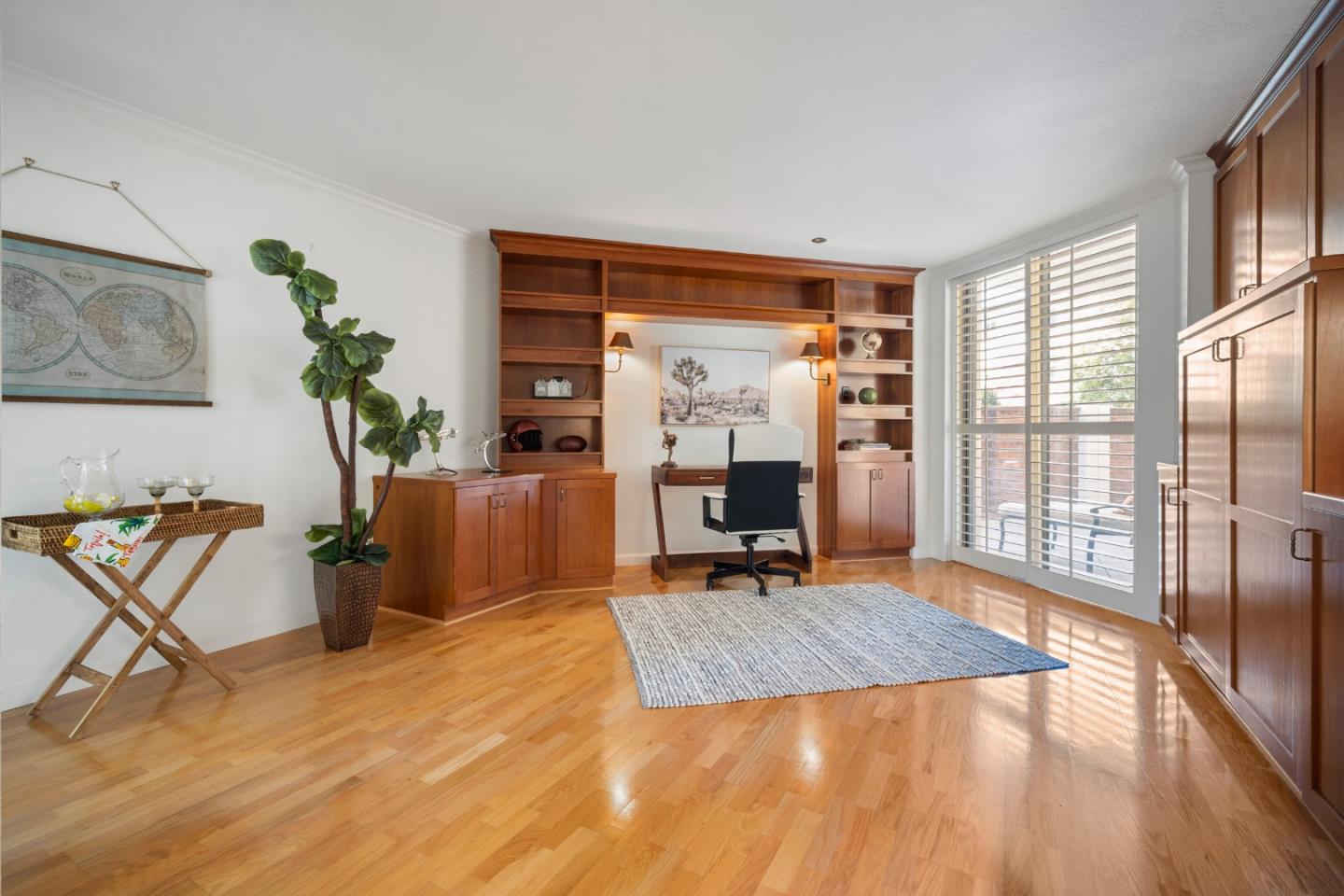 Detail Gallery Image 16 of 48 For 110 Park Rd #103,  Burlingame,  CA 94010 - 2 Beds | 2 Baths