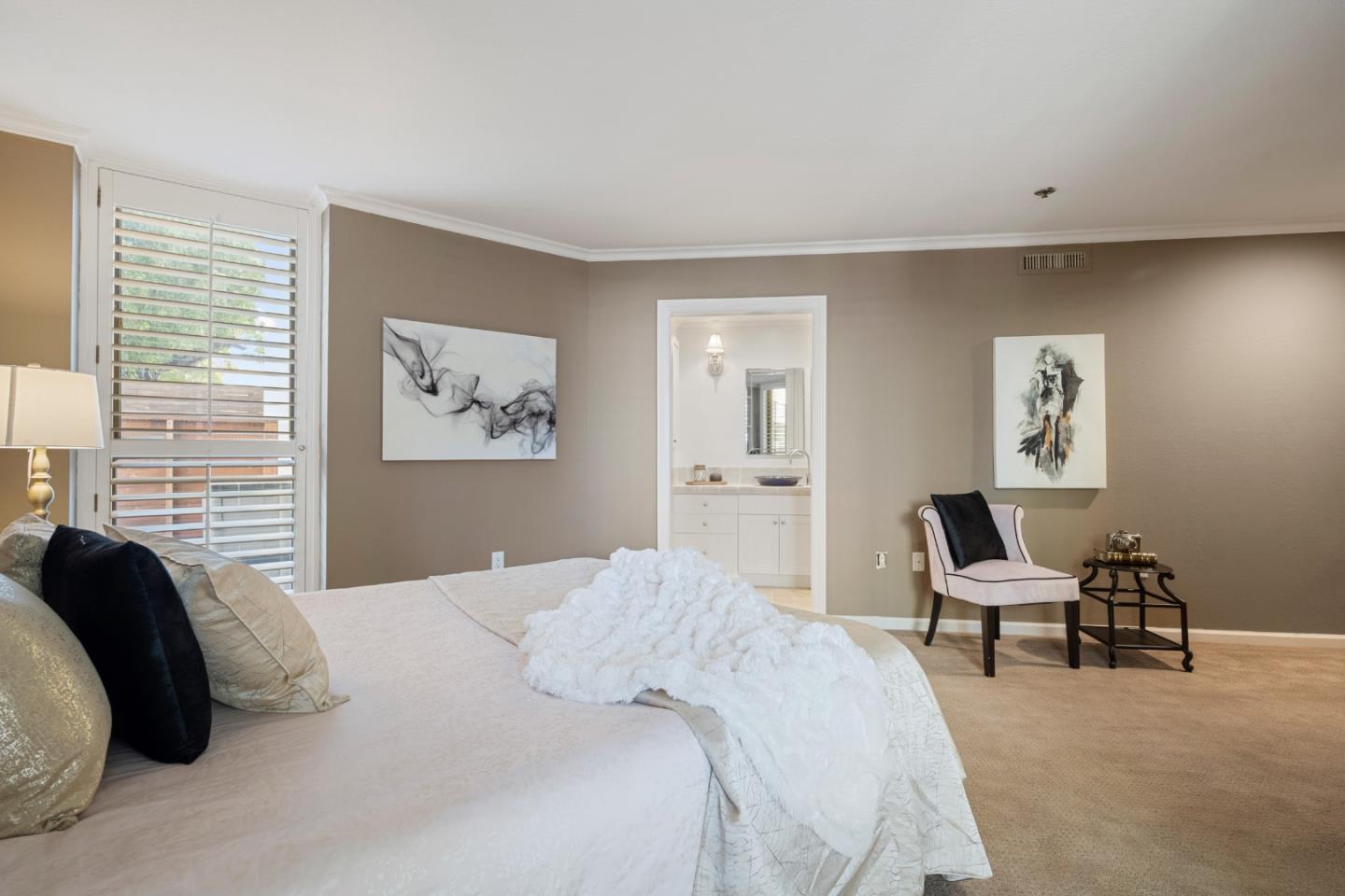 Detail Gallery Image 27 of 48 For 110 Park Rd #103,  Burlingame,  CA 94010 - 2 Beds | 2 Baths