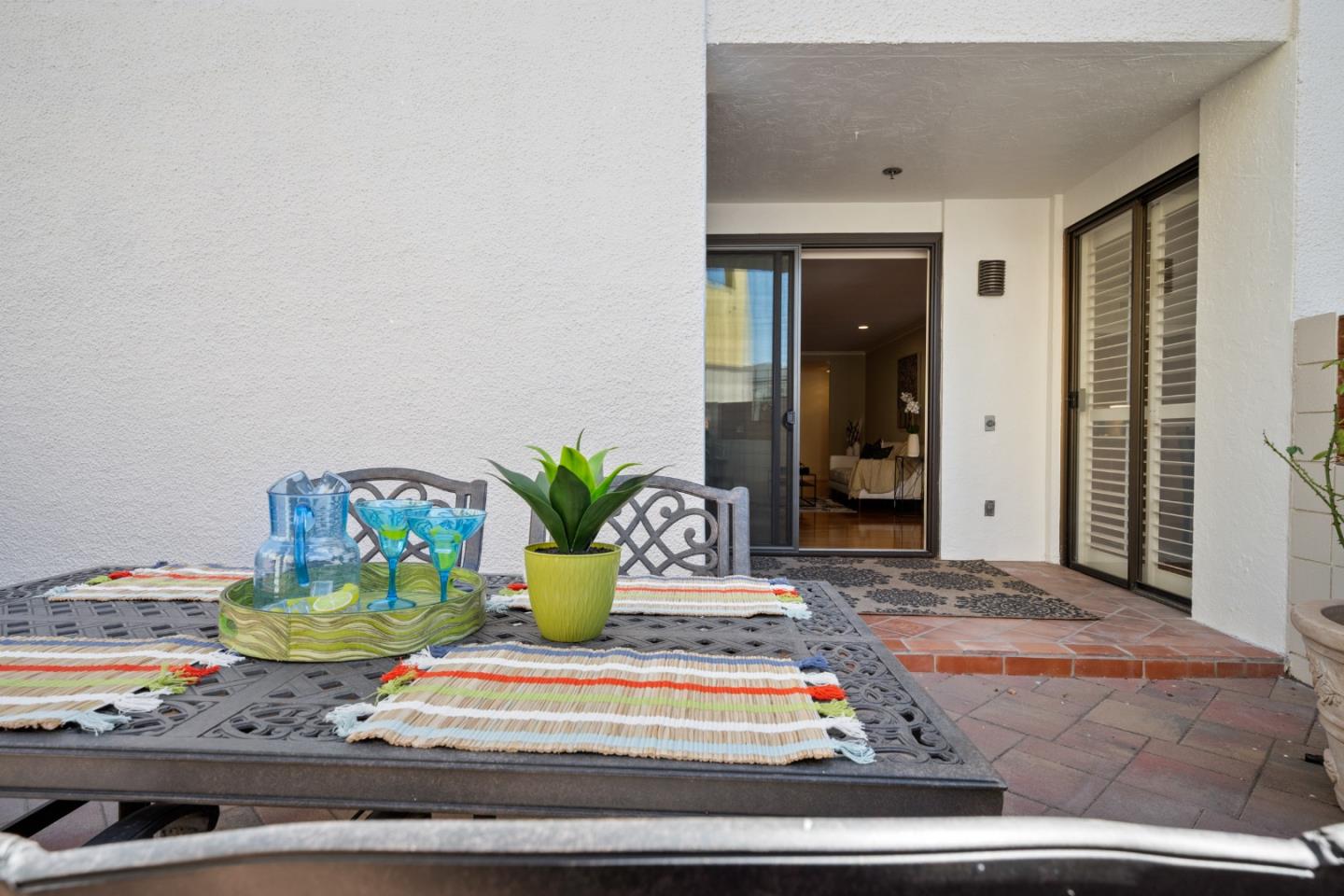 Detail Gallery Image 31 of 48 For 110 Park Rd #103,  Burlingame,  CA 94010 - 2 Beds | 2 Baths