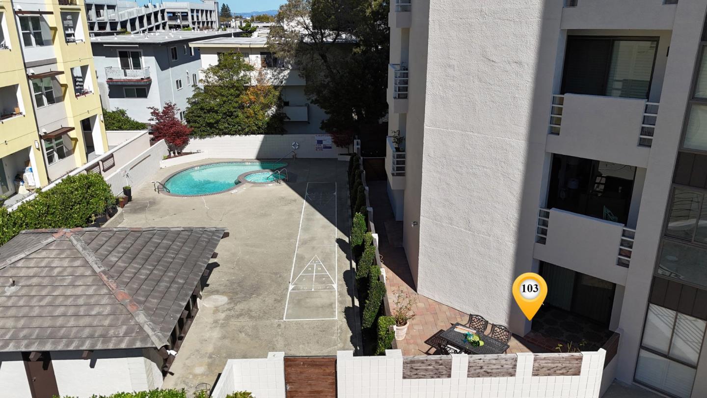 Detail Gallery Image 43 of 48 For 110 Park Rd #103,  Burlingame,  CA 94010 - 2 Beds | 2 Baths