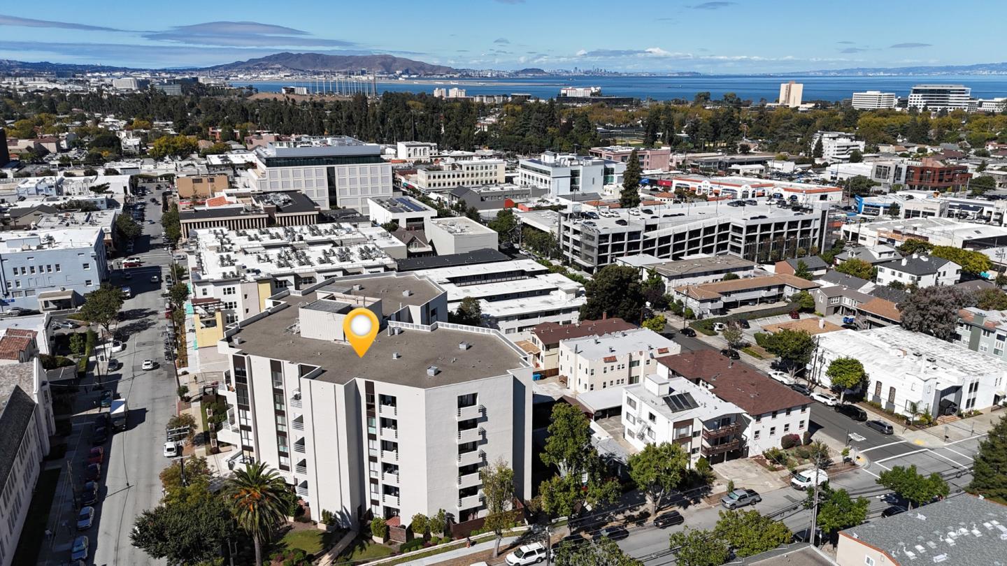 Detail Gallery Image 48 of 48 For 110 Park Rd #103,  Burlingame,  CA 94010 - 2 Beds | 2 Baths