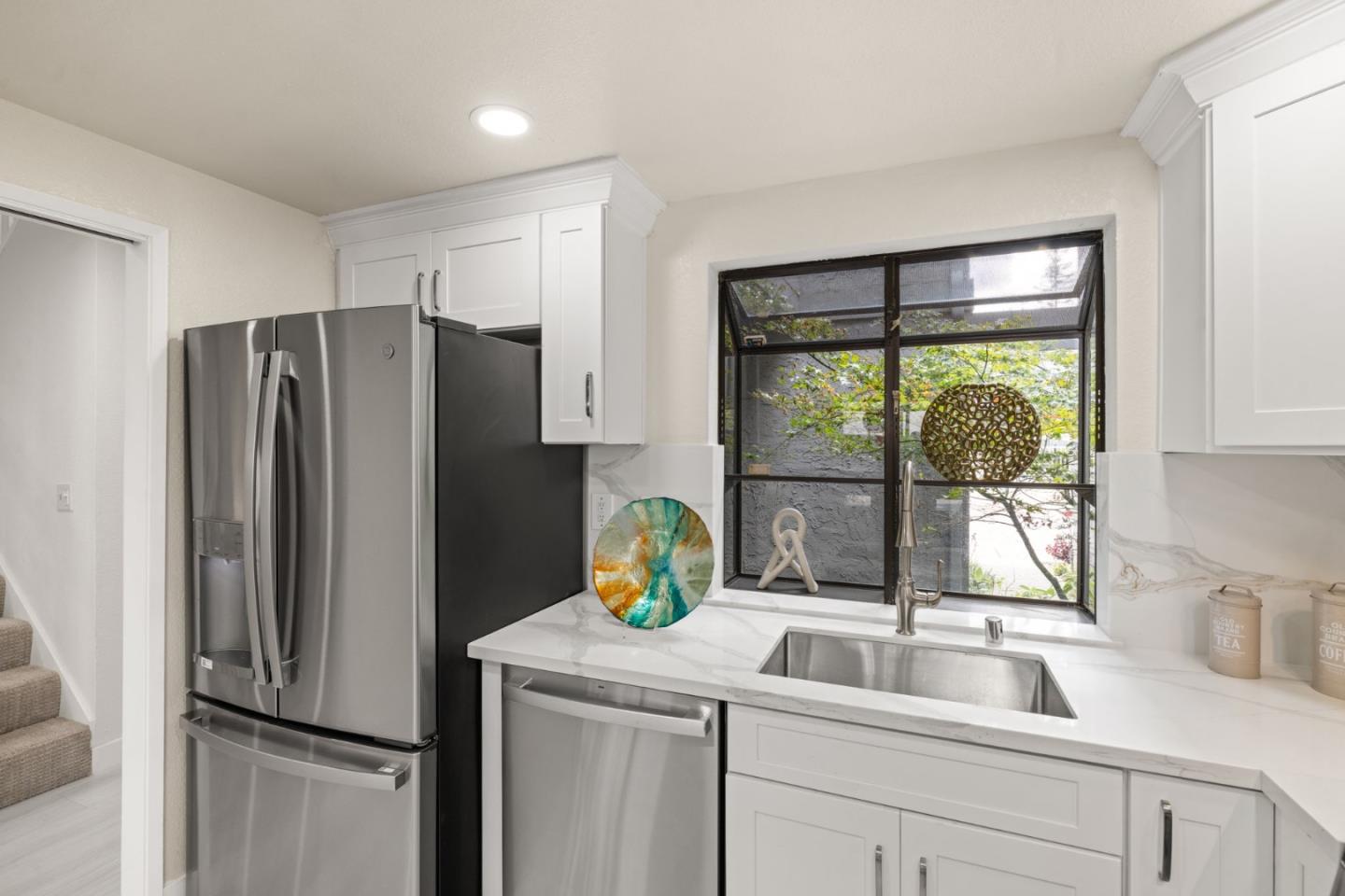 Detail Gallery Image 12 of 32 For 1152 Capri, Campbell,  CA 95008 - 3 Beds | 2 Baths