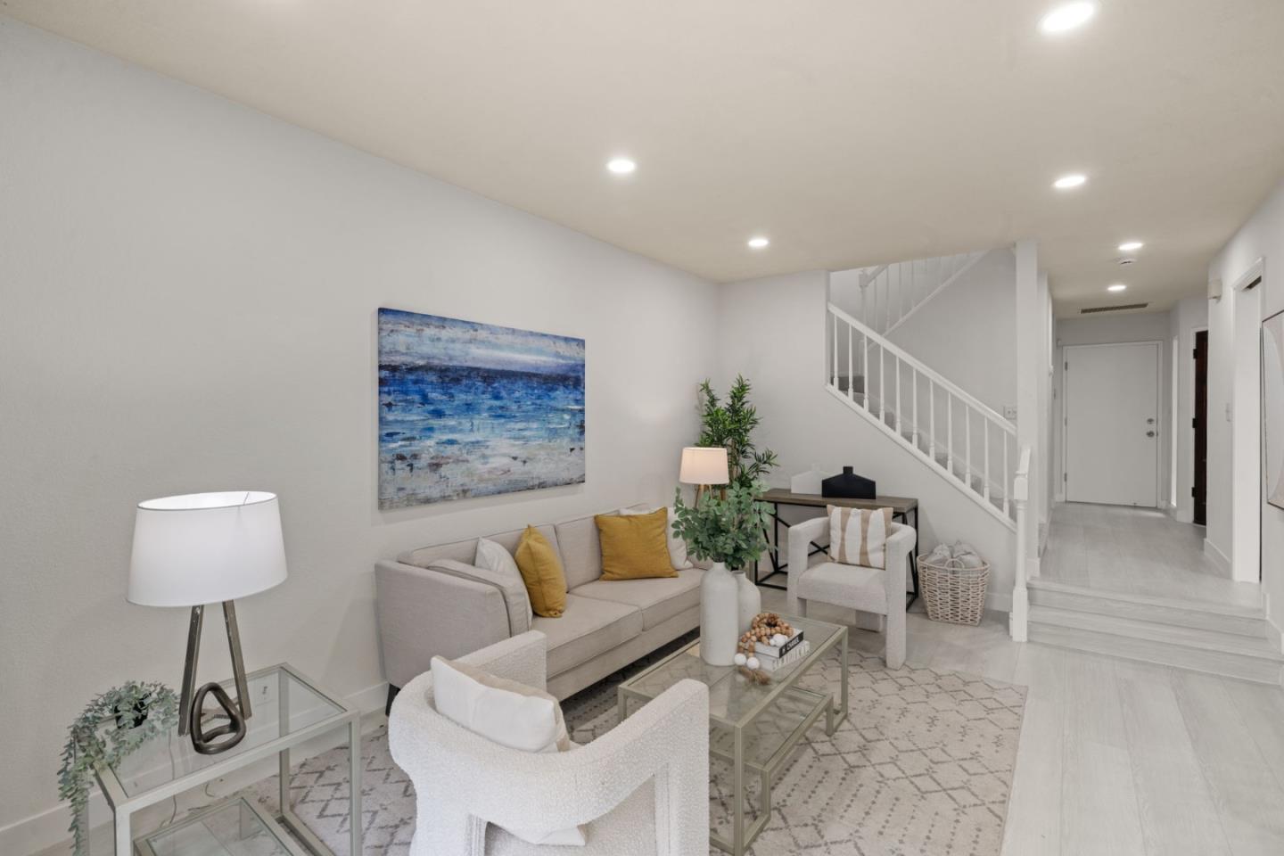 Detail Gallery Image 3 of 32 For 1152 Capri, Campbell,  CA 95008 - 3 Beds | 2 Baths