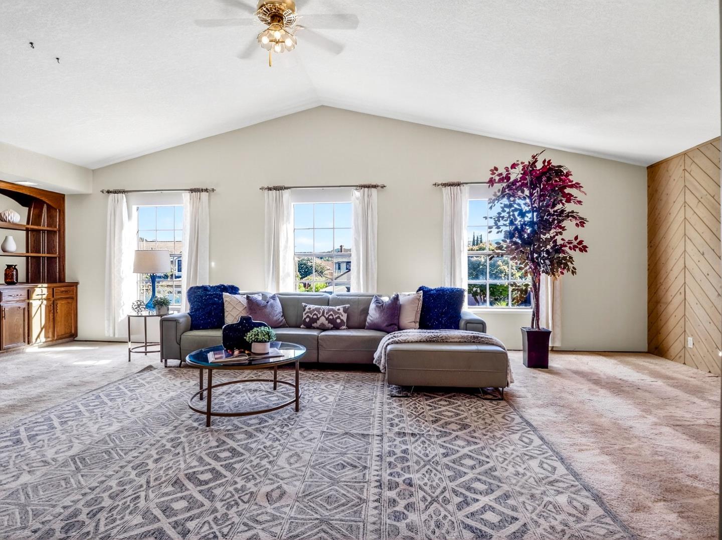 Detail Gallery Image 11 of 35 For 1075 Crosspoint Ct, San Jose,  CA 95120 - 4 Beds | 3 Baths