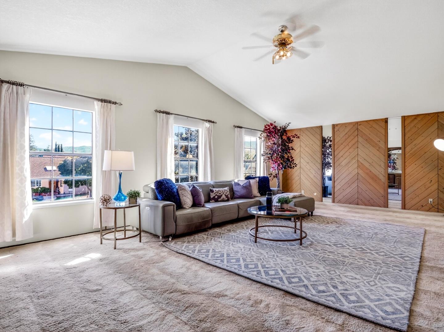 Detail Gallery Image 13 of 35 For 1075 Crosspoint Ct, San Jose,  CA 95120 - 4 Beds | 3 Baths