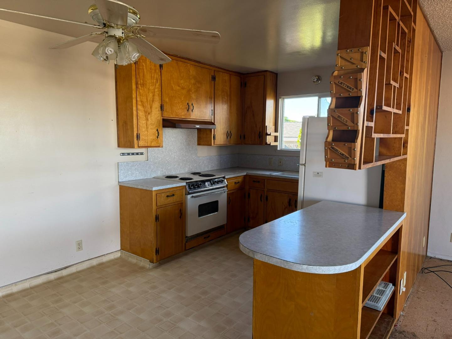 Detail Gallery Image 9 of 23 For 1266 Wanda Ave, Seaside,  CA 93955 - – Beds | – Baths