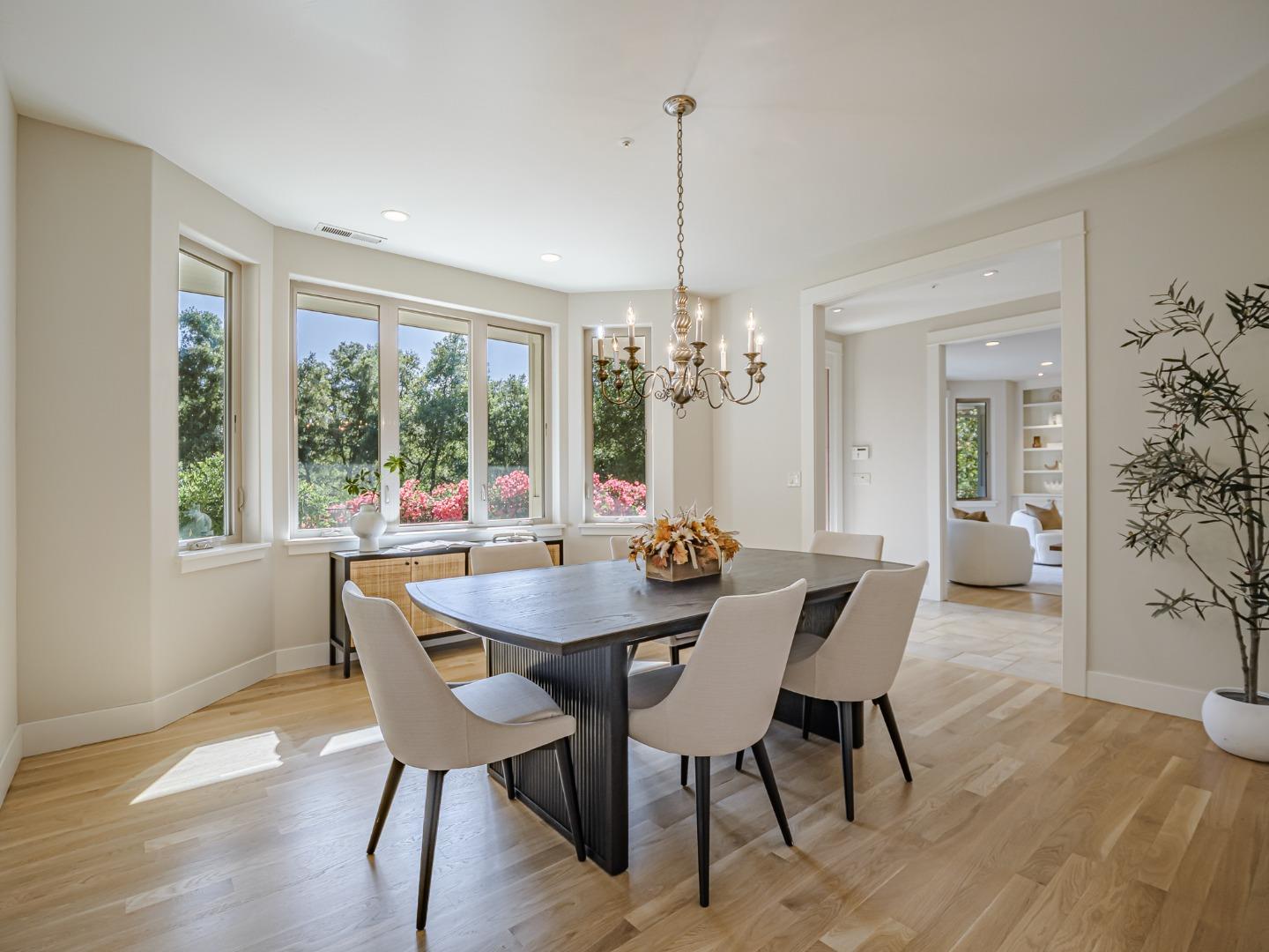 Detail Gallery Image 10 of 42 For 1901 Glenwood Dr, Scotts Valley,  CA 95066 - 3 Beds | 2/1 Baths