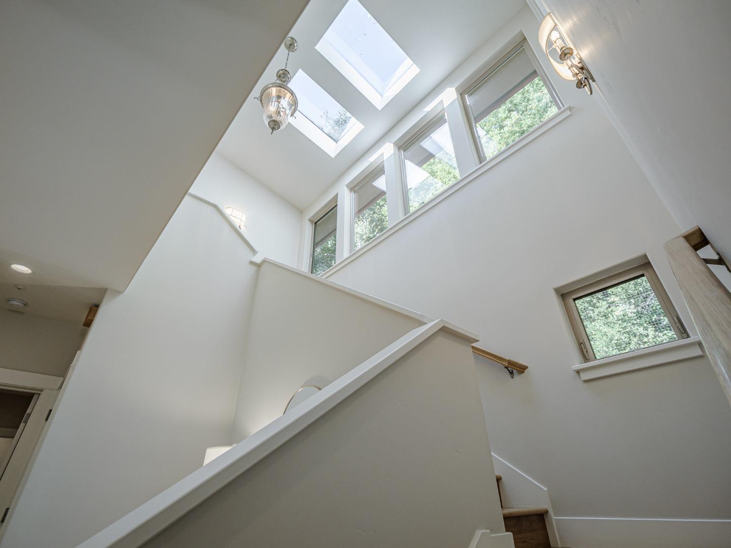 Detail Gallery Image 14 of 42 For 1901 Glenwood Dr, Scotts Valley,  CA 95066 - 3 Beds | 2/1 Baths