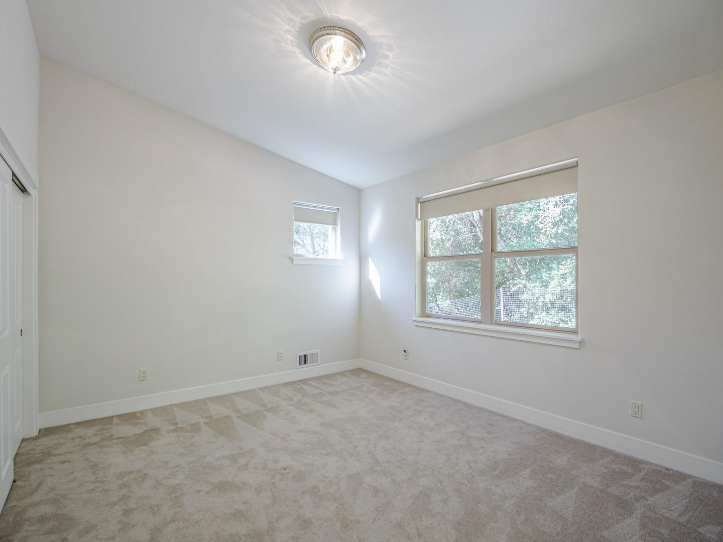 Detail Gallery Image 17 of 42 For 1901 Glenwood Dr, Scotts Valley,  CA 95066 - 3 Beds | 2/1 Baths