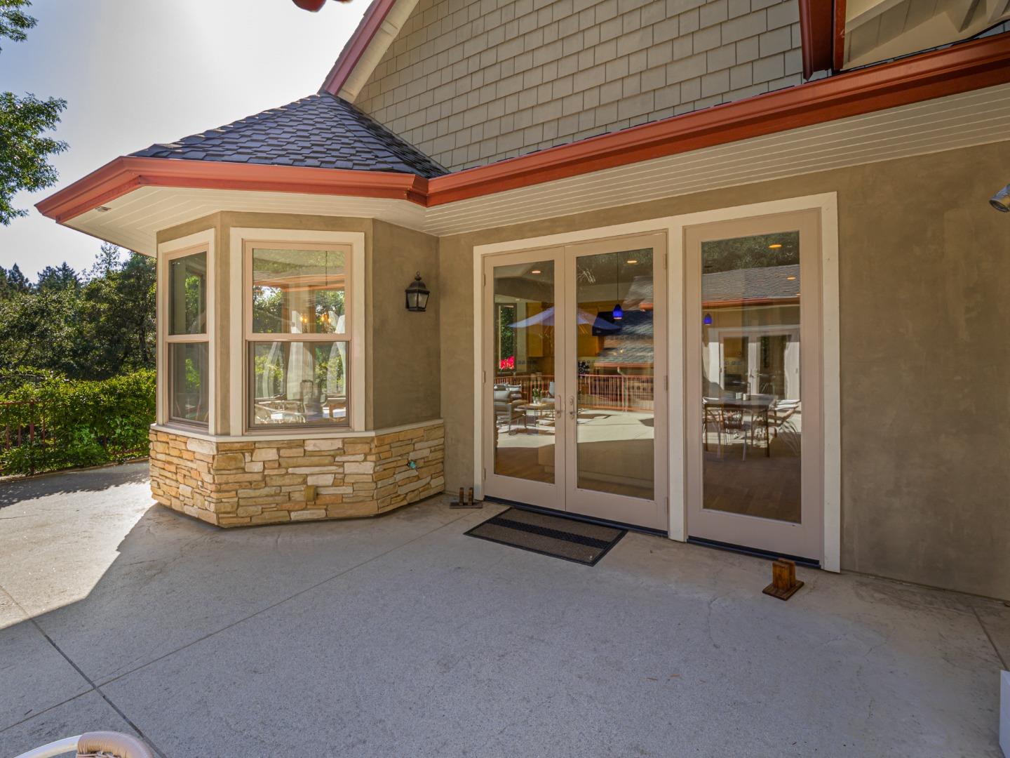 Detail Gallery Image 25 of 42 For 1901 Glenwood Dr, Scotts Valley,  CA 95066 - 3 Beds | 2/1 Baths