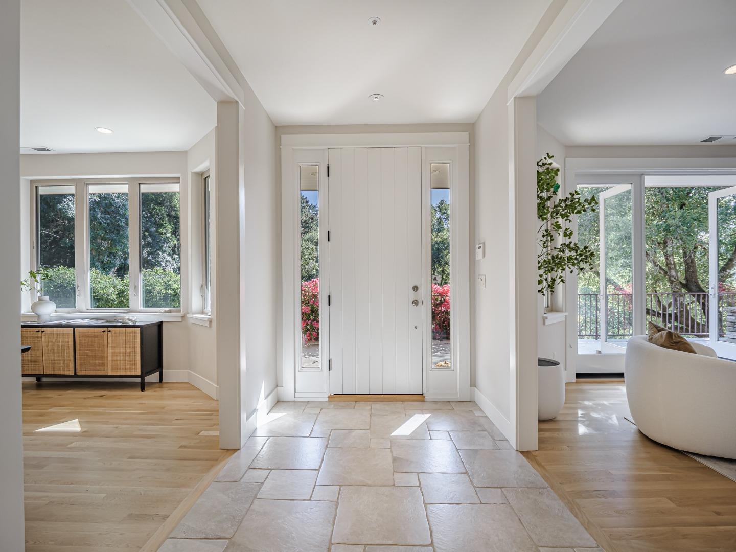 Detail Gallery Image 5 of 42 For 1901 Glenwood Dr, Scotts Valley,  CA 95066 - 3 Beds | 2/1 Baths