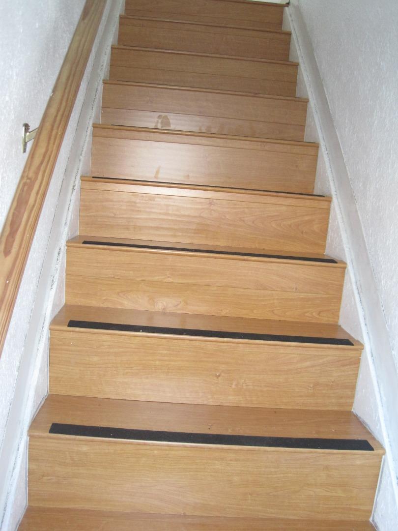 Detail Gallery Image 14 of 21 For 1225 Beacon Ave, San Mateo,  CA 94401 - 2 Beds | 1 Baths