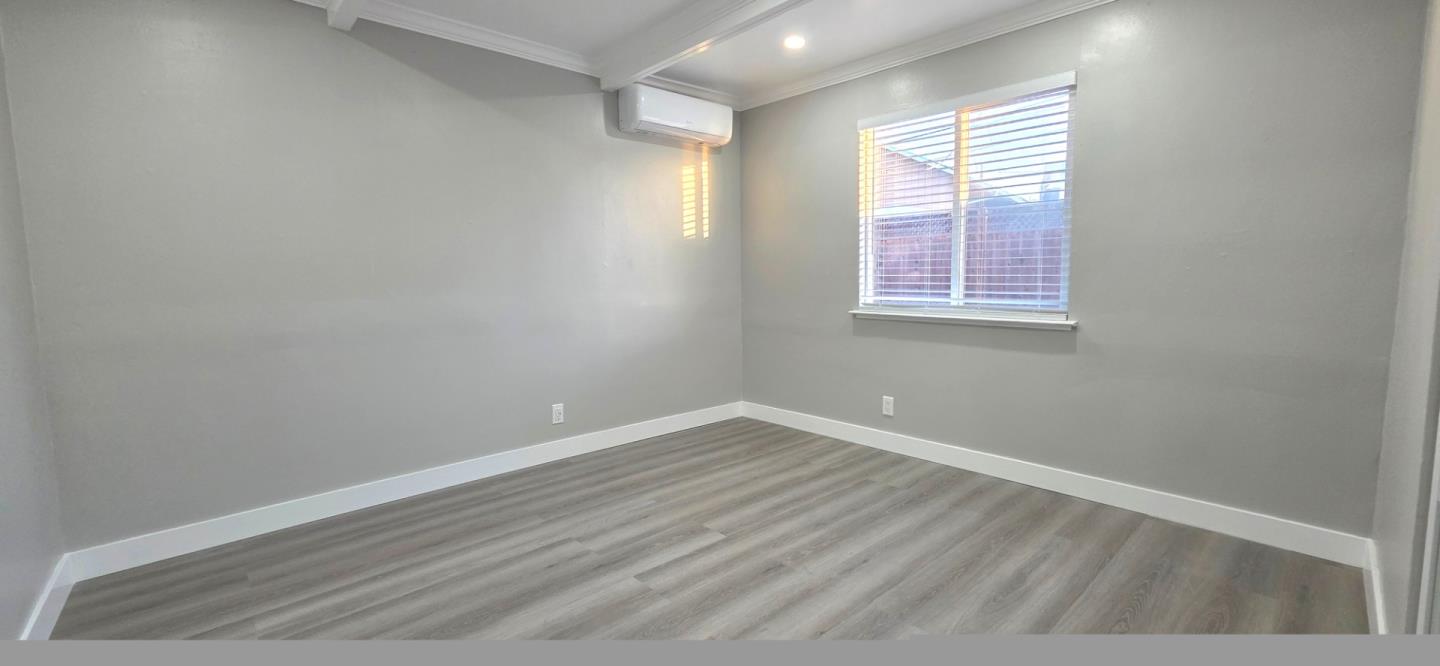 Detail Gallery Image 13 of 16 For 10281 Murtha Dr, San Jose,  CA 95127 - 4 Beds | 2 Baths