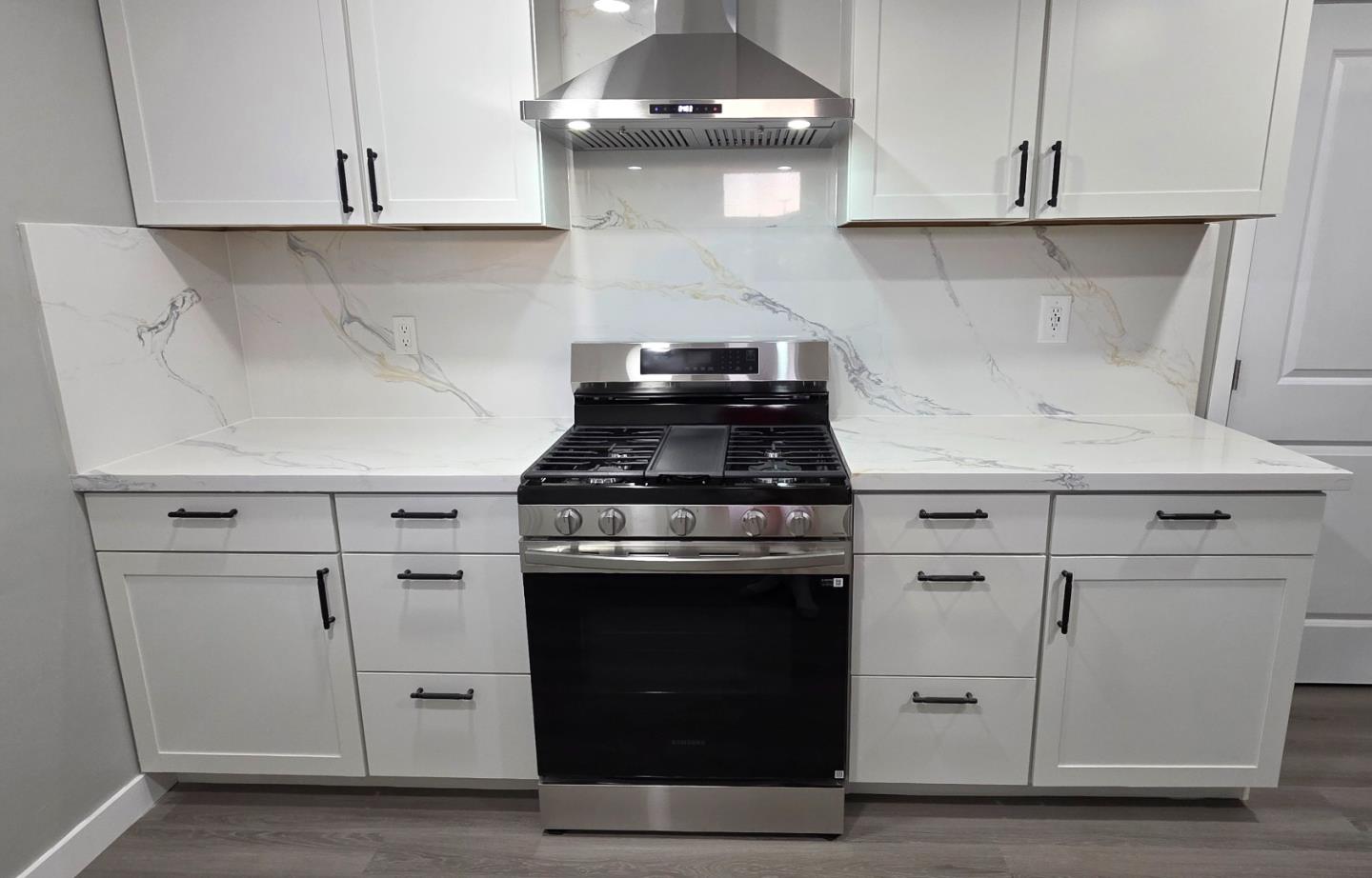 Detail Gallery Image 4 of 16 For 10281 Murtha Dr, San Jose,  CA 95127 - 4 Beds | 2 Baths