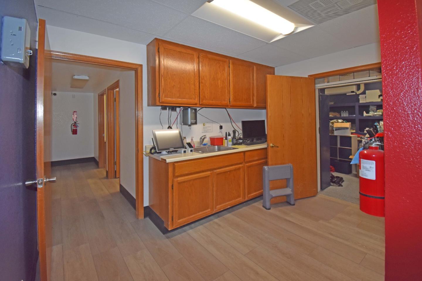 Detail Gallery Image 13 of 13 For 28 East St, Hollister,  CA 95023 - – Beds | – Baths