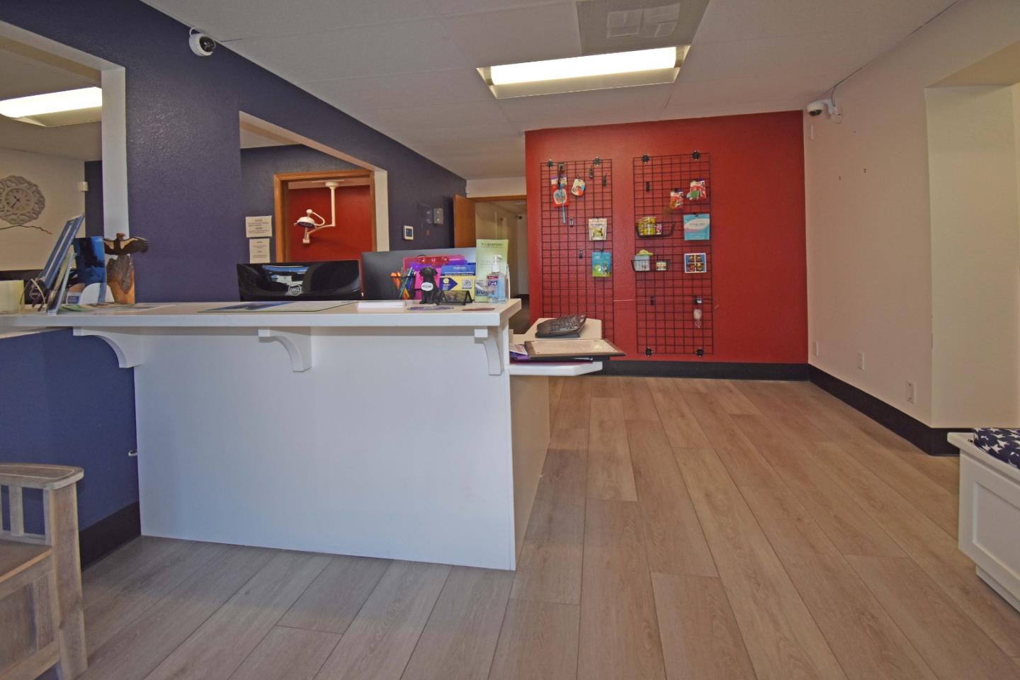 Detail Gallery Image 5 of 13 For 28 East St, Hollister,  CA 95023 - – Beds | – Baths