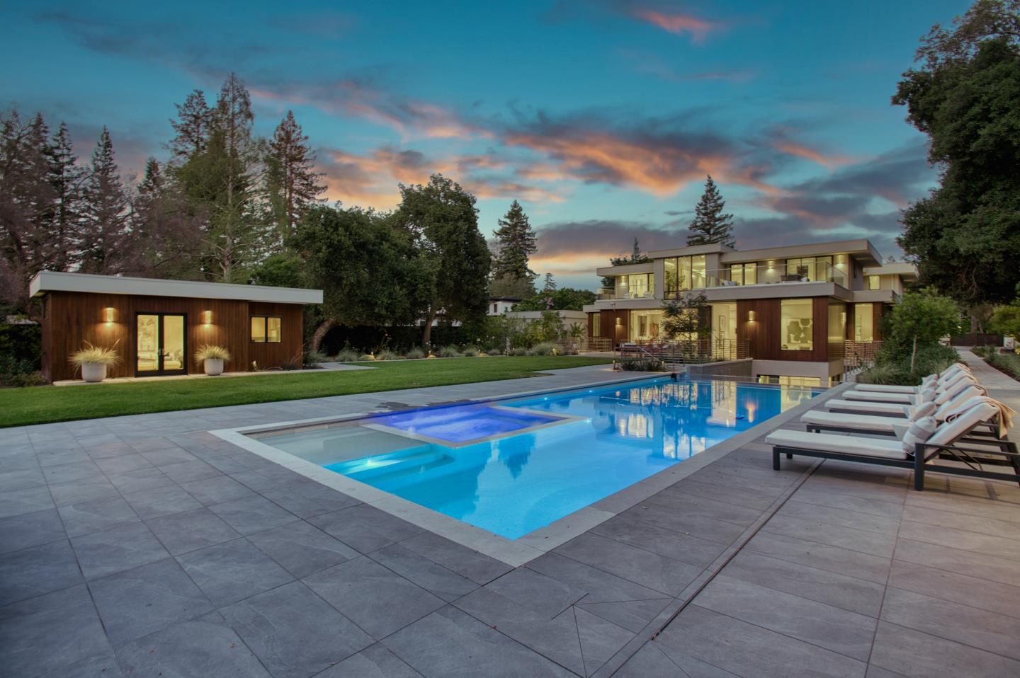 Detail Gallery Image 10 of 143 For 88 Tuscaloosa Ave, Atherton,  CA 94027 - 9 Beds | 12/3 Baths