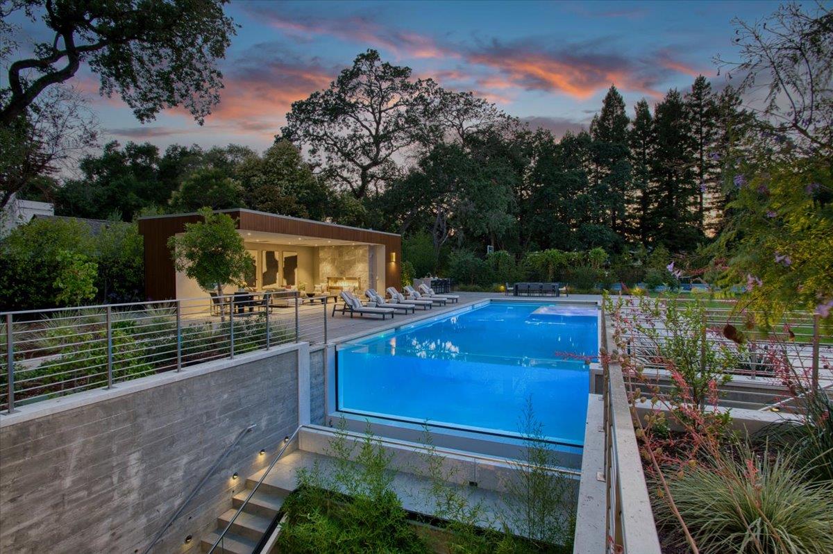 Detail Gallery Image 102 of 143 For 88 Tuscaloosa Ave, Atherton,  CA 94027 - 9 Beds | 12/3 Baths