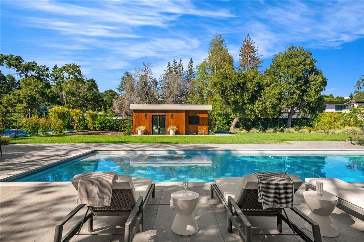 Detail Gallery Image 109 of 143 For 88 Tuscaloosa Ave, Atherton,  CA 94027 - 9 Beds | 12/3 Baths