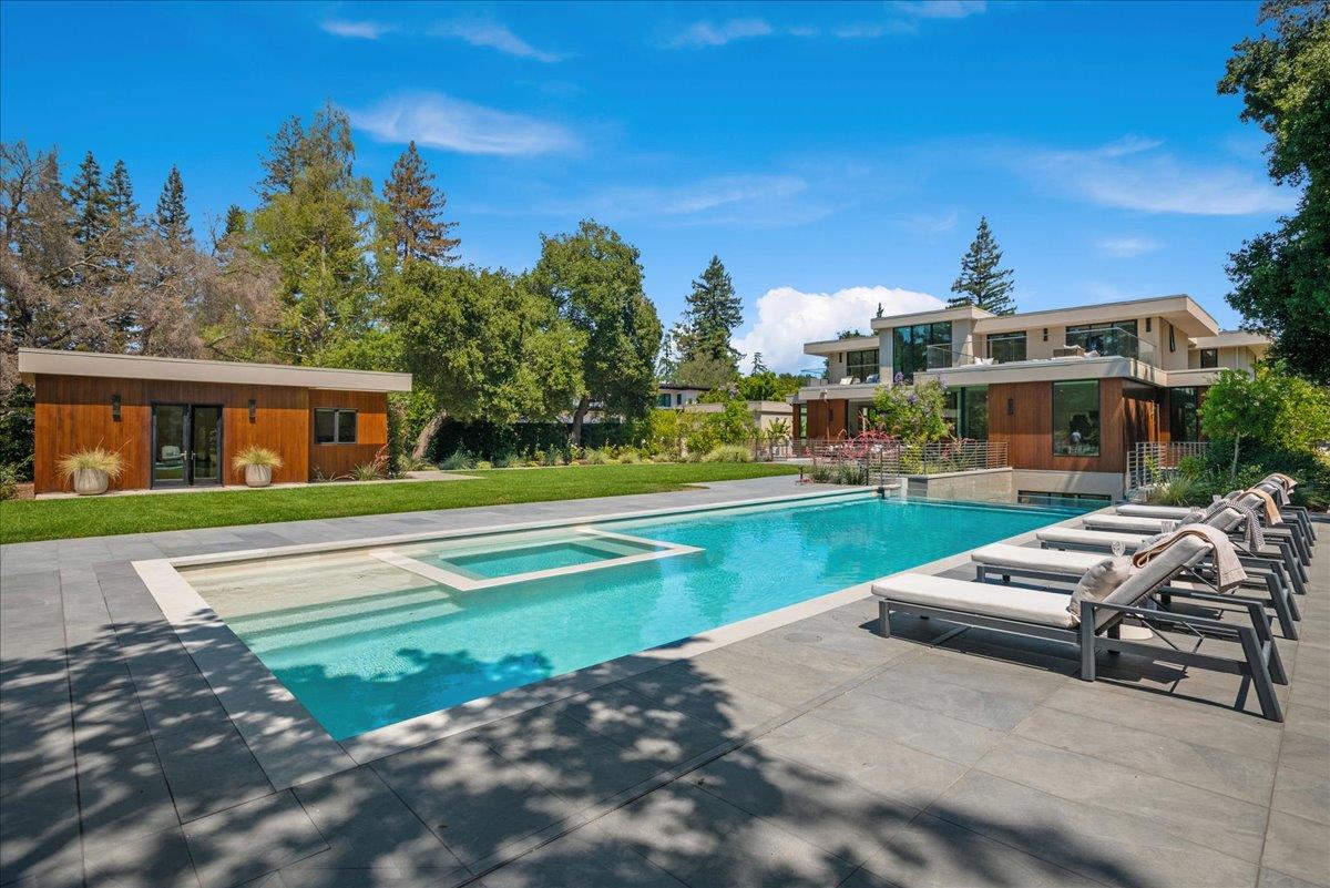 Detail Gallery Image 114 of 143 For 88 Tuscaloosa Ave, Atherton,  CA 94027 - 9 Beds | 12/3 Baths