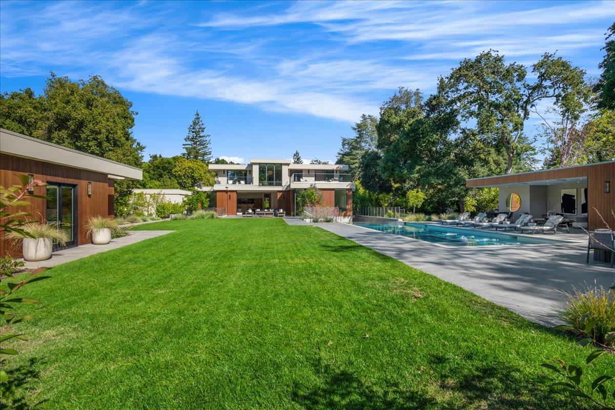 Detail Gallery Image 123 of 143 For 88 Tuscaloosa Ave, Atherton,  CA 94027 - 9 Beds | 12/3 Baths