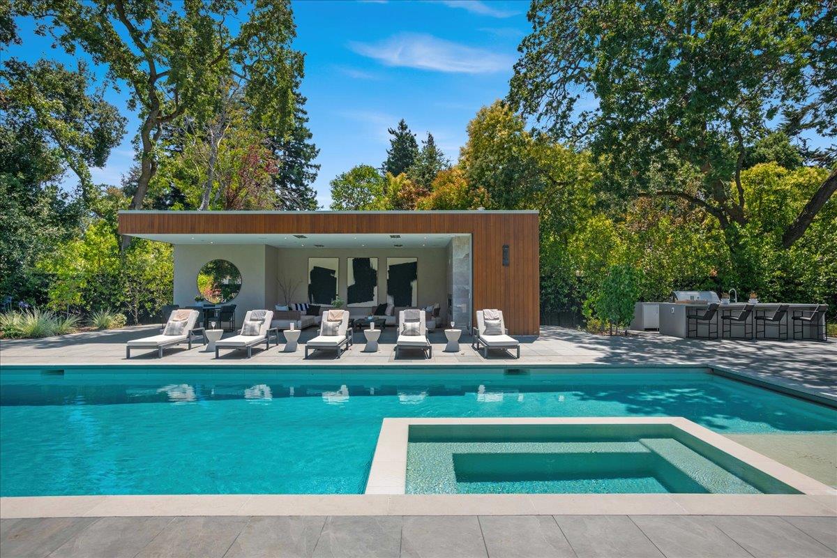 Detail Gallery Image 127 of 143 For 88 Tuscaloosa Ave, Atherton,  CA 94027 - 9 Beds | 12/3 Baths