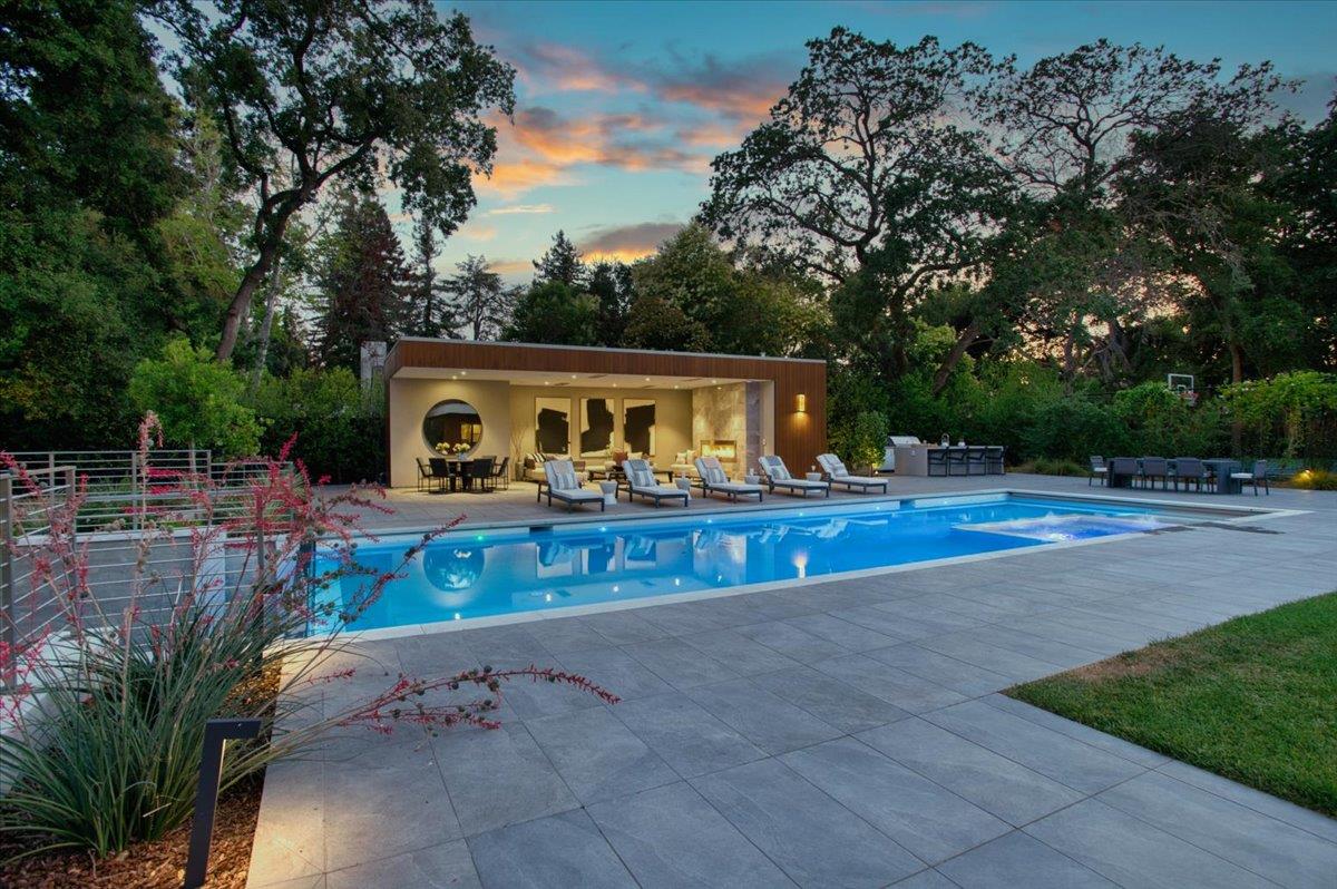 Detail Gallery Image 129 of 143 For 88 Tuscaloosa Ave, Atherton,  CA 94027 - 9 Beds | 12/3 Baths