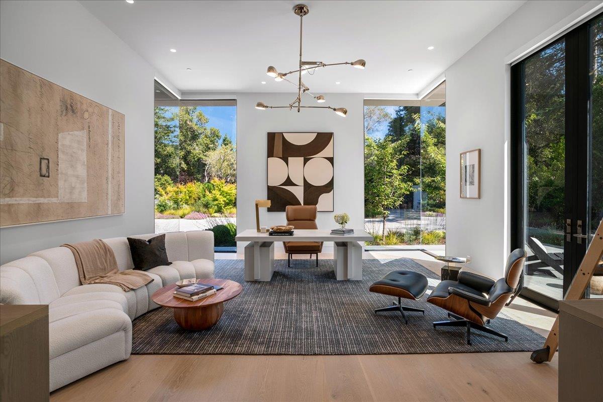 Detail Gallery Image 31 of 143 For 88 Tuscaloosa Ave, Atherton,  CA 94027 - 9 Beds | 12/3 Baths