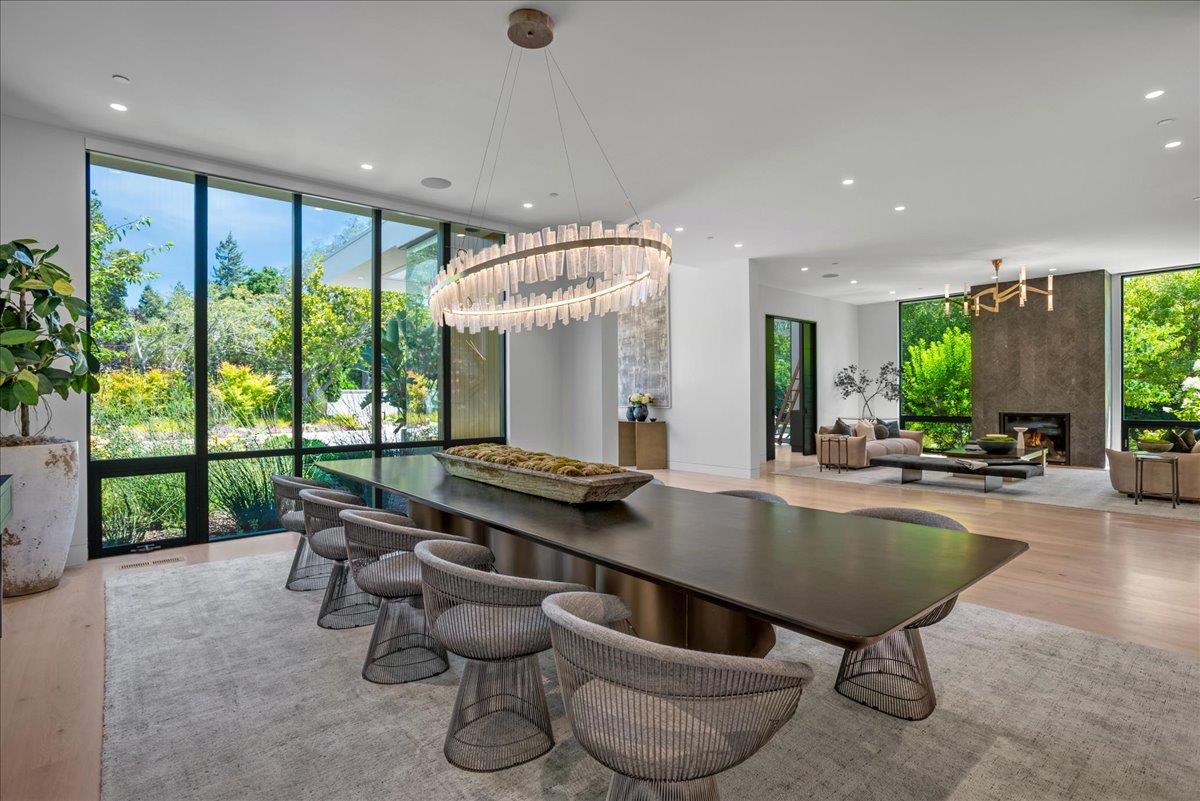 Detail Gallery Image 37 of 143 For 88 Tuscaloosa Ave, Atherton,  CA 94027 - 9 Beds | 12/3 Baths