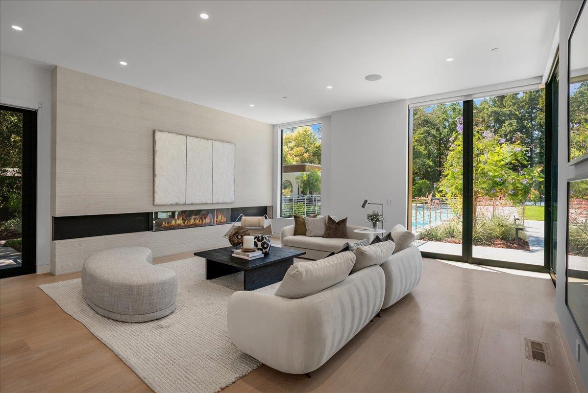 Detail Gallery Image 55 of 143 For 88 Tuscaloosa Ave, Atherton,  CA 94027 - 9 Beds | 12/3 Baths