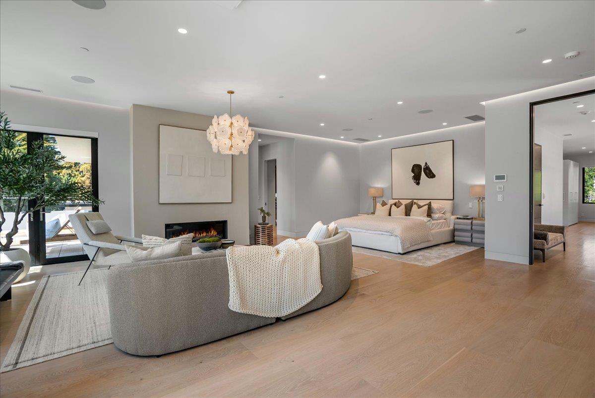 Detail Gallery Image 83 of 143 For 88 Tuscaloosa Ave, Atherton,  CA 94027 - 9 Beds | 12/3 Baths