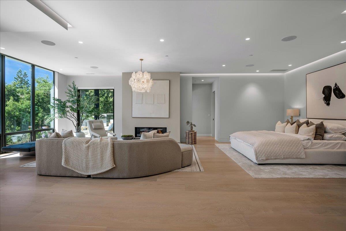 Detail Gallery Image 84 of 143 For 88 Tuscaloosa Ave, Atherton,  CA 94027 - 9 Beds | 12/3 Baths