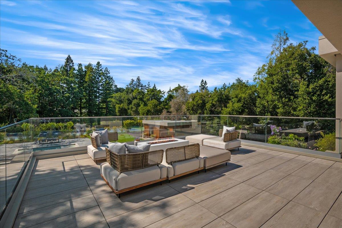 Detail Gallery Image 93 of 143 For 88 Tuscaloosa Ave, Atherton,  CA 94027 - 9 Beds | 12/3 Baths