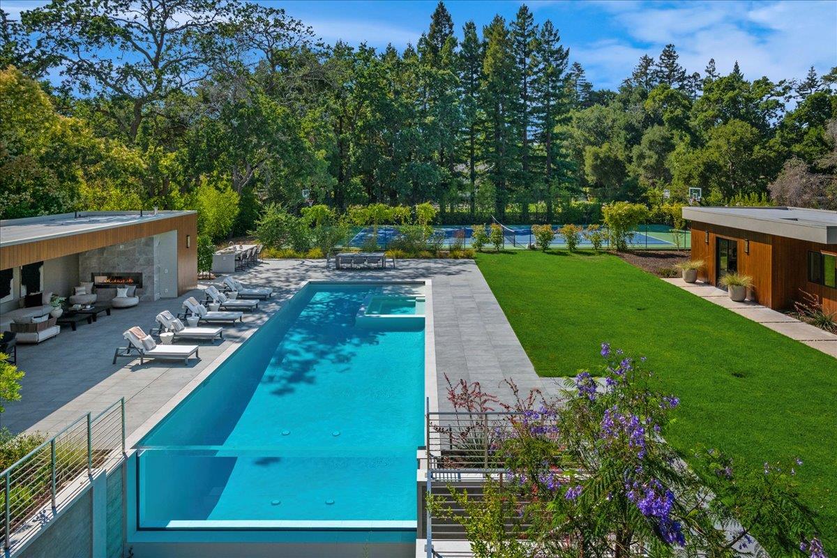 Detail Gallery Image 95 of 143 For 88 Tuscaloosa Ave, Atherton,  CA 94027 - 9 Beds | 12/3 Baths