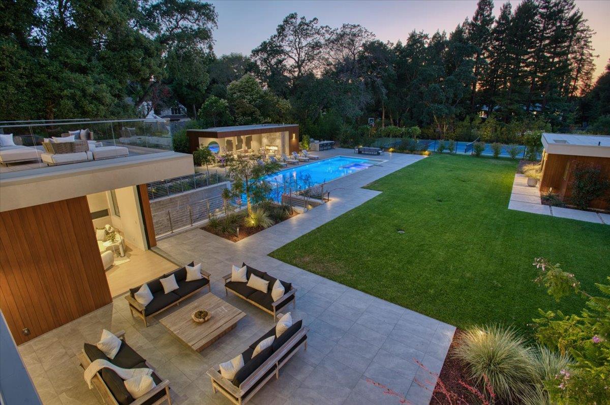 Detail Gallery Image 98 of 143 For 88 Tuscaloosa Ave, Atherton,  CA 94027 - 9 Beds | 12/3 Baths