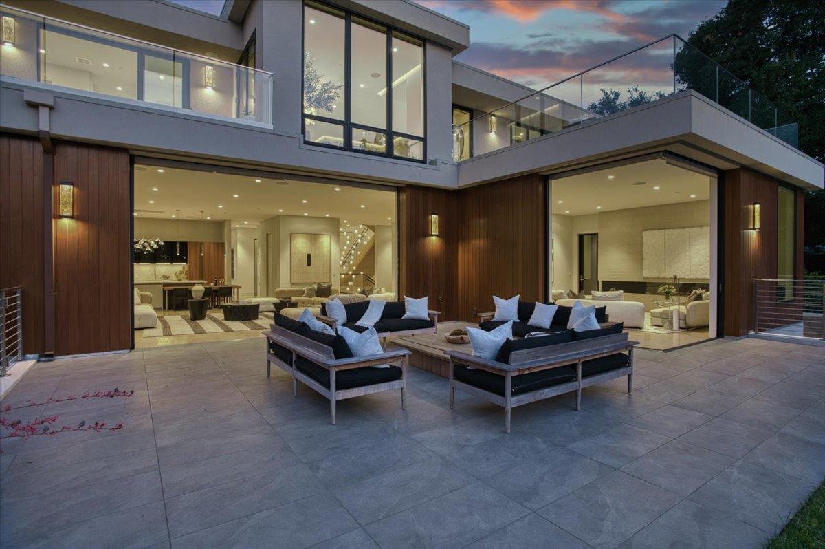 Detail Gallery Image 99 of 143 For 88 Tuscaloosa Ave, Atherton,  CA 94027 - 9 Beds | 12/3 Baths