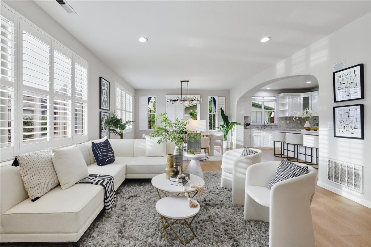 Detail Gallery Image 5 of 60 For 3301 Villa Contessa Ct, San Jose,  CA 95135 - 3 Beds | 3 Baths