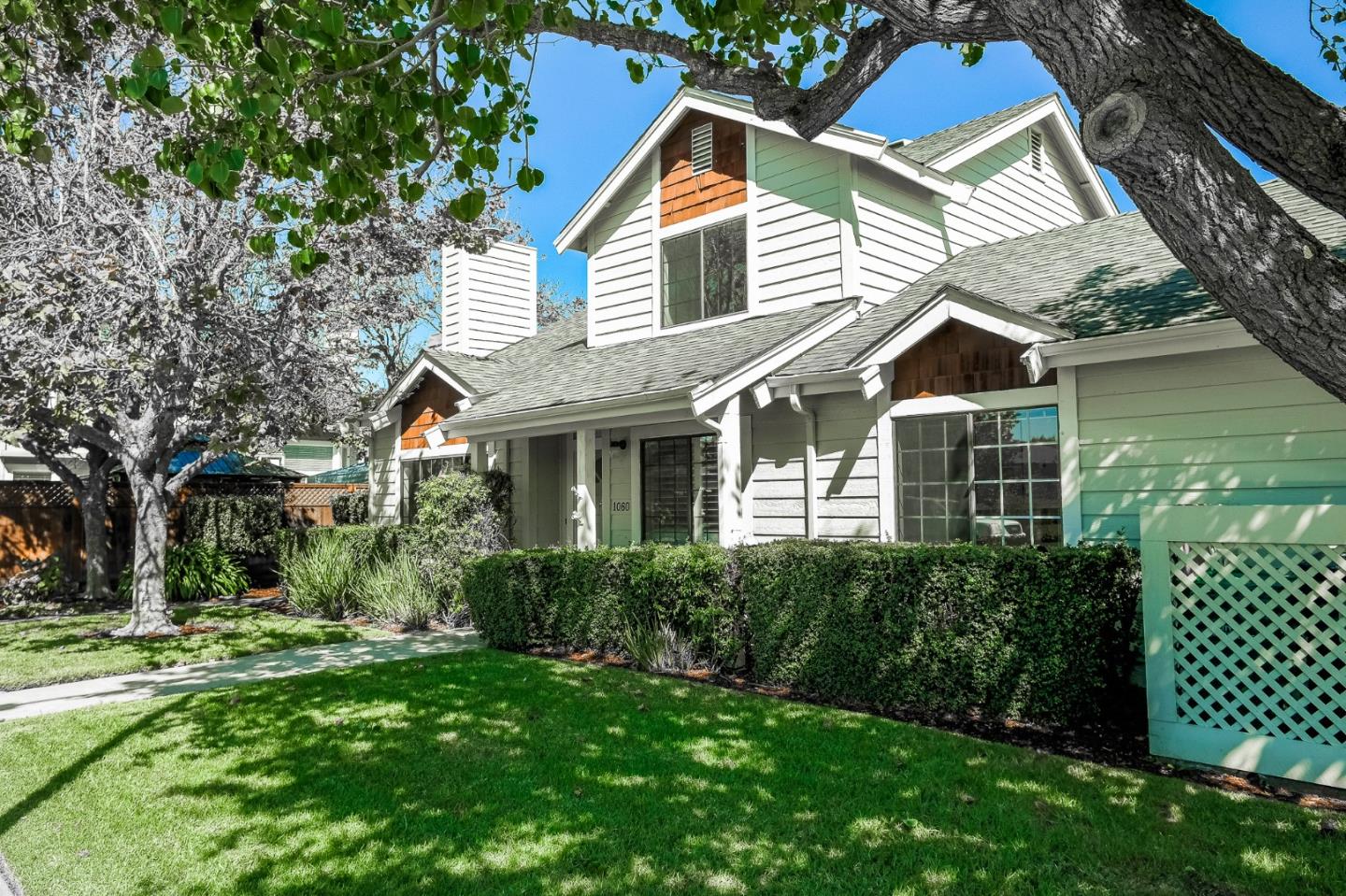 Detail Gallery Image 4 of 39 For 1060 Sunbird Dr, Watsonville,  CA 95076 - 2 Beds | 2/1 Baths