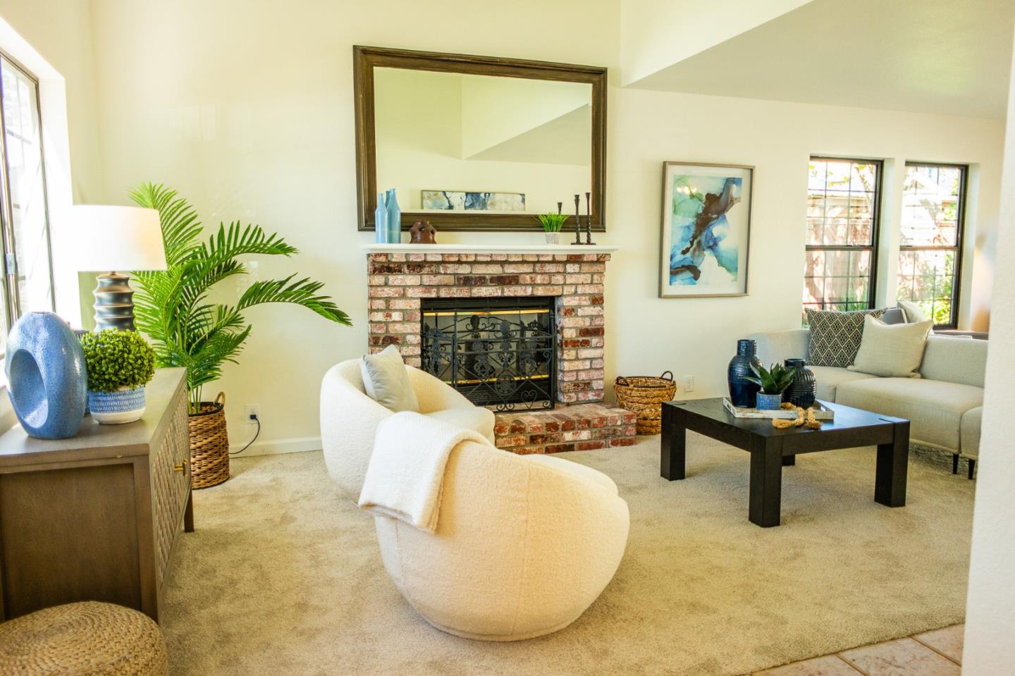 Detail Gallery Image 7 of 39 For 1060 Sunbird Dr, Watsonville,  CA 95076 - 2 Beds | 2/1 Baths