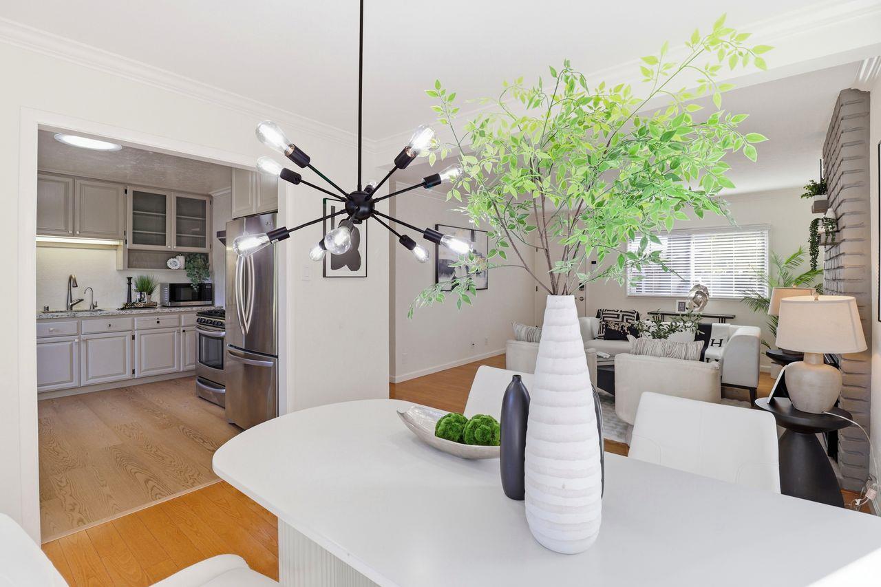 Detail Gallery Image 15 of 35 For 516 Middlesex Rd, Belmont,  CA 94002 - 3 Beds | 1 Baths