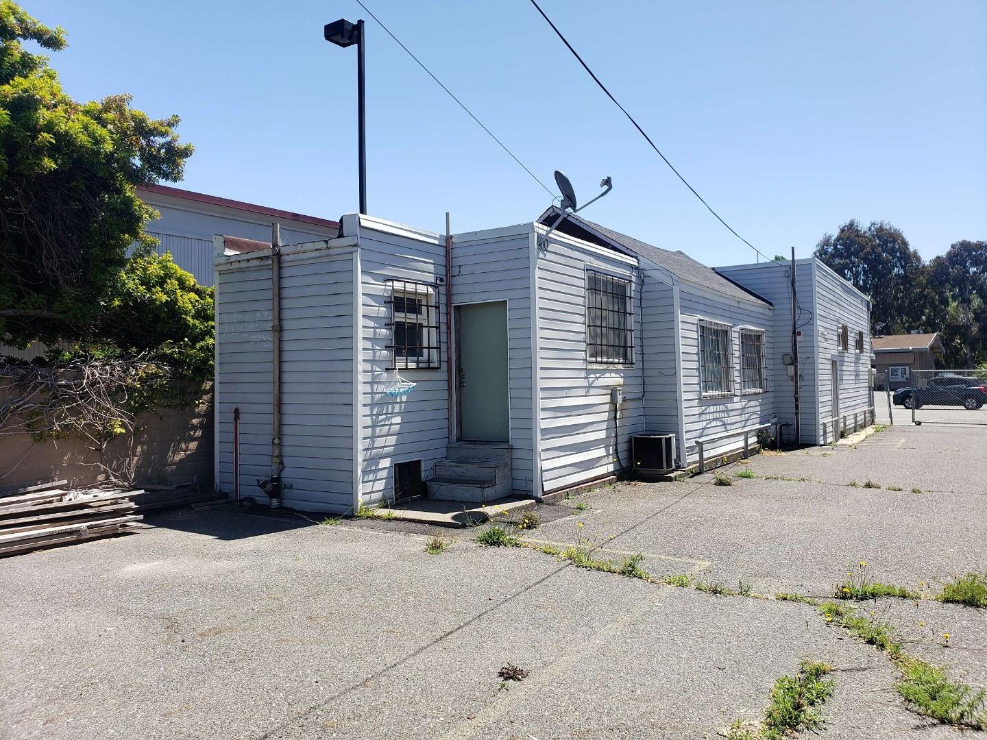 Detail Gallery Image 7 of 7 For 1251 Park St, Alameda,  CA 94501 - – Beds | – Baths