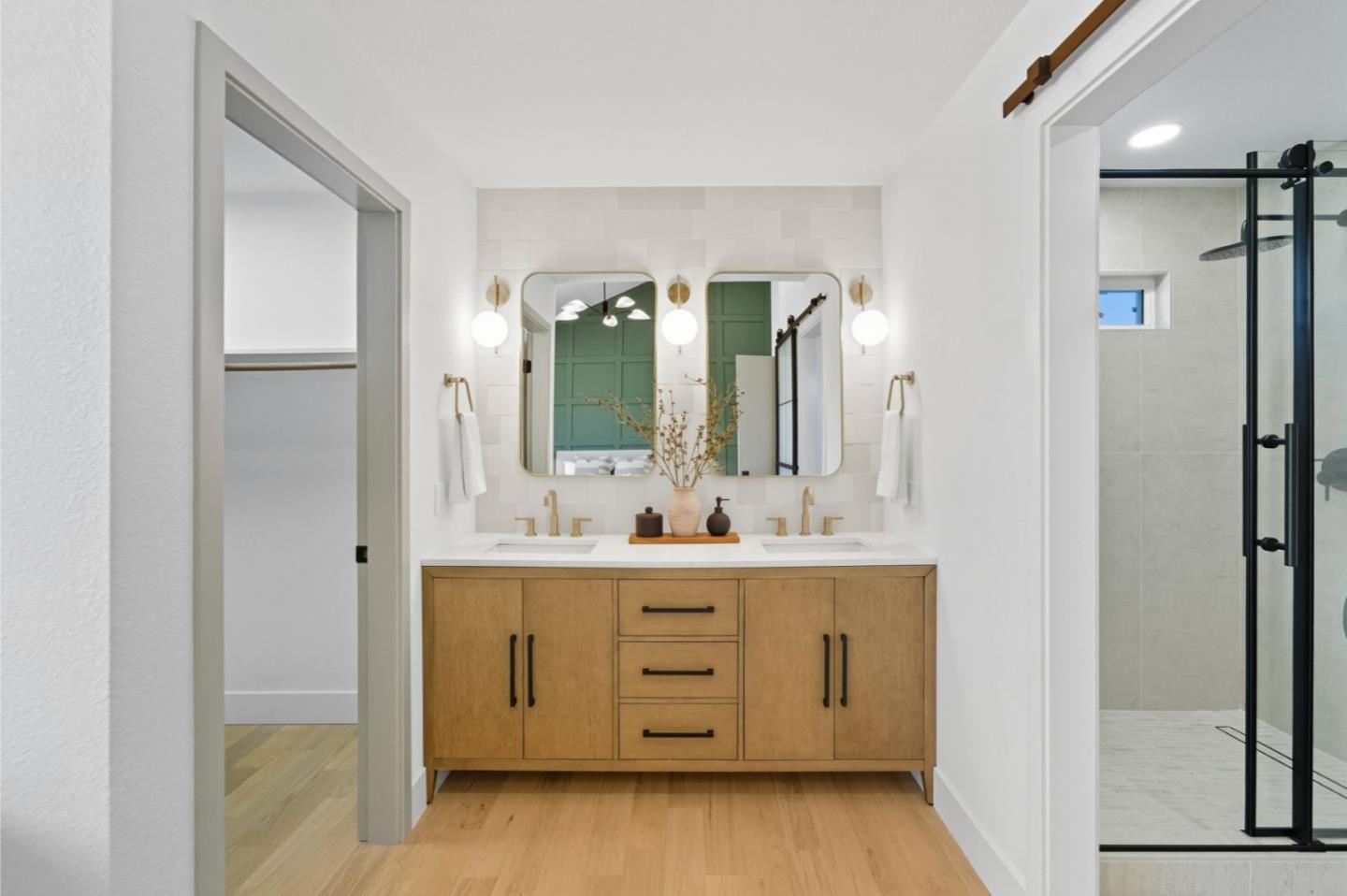 Detail Gallery Image 19 of 36 For 4512 Macbeth Ave, Fremont,  CA 94555 - 4 Beds | 2/1 Baths