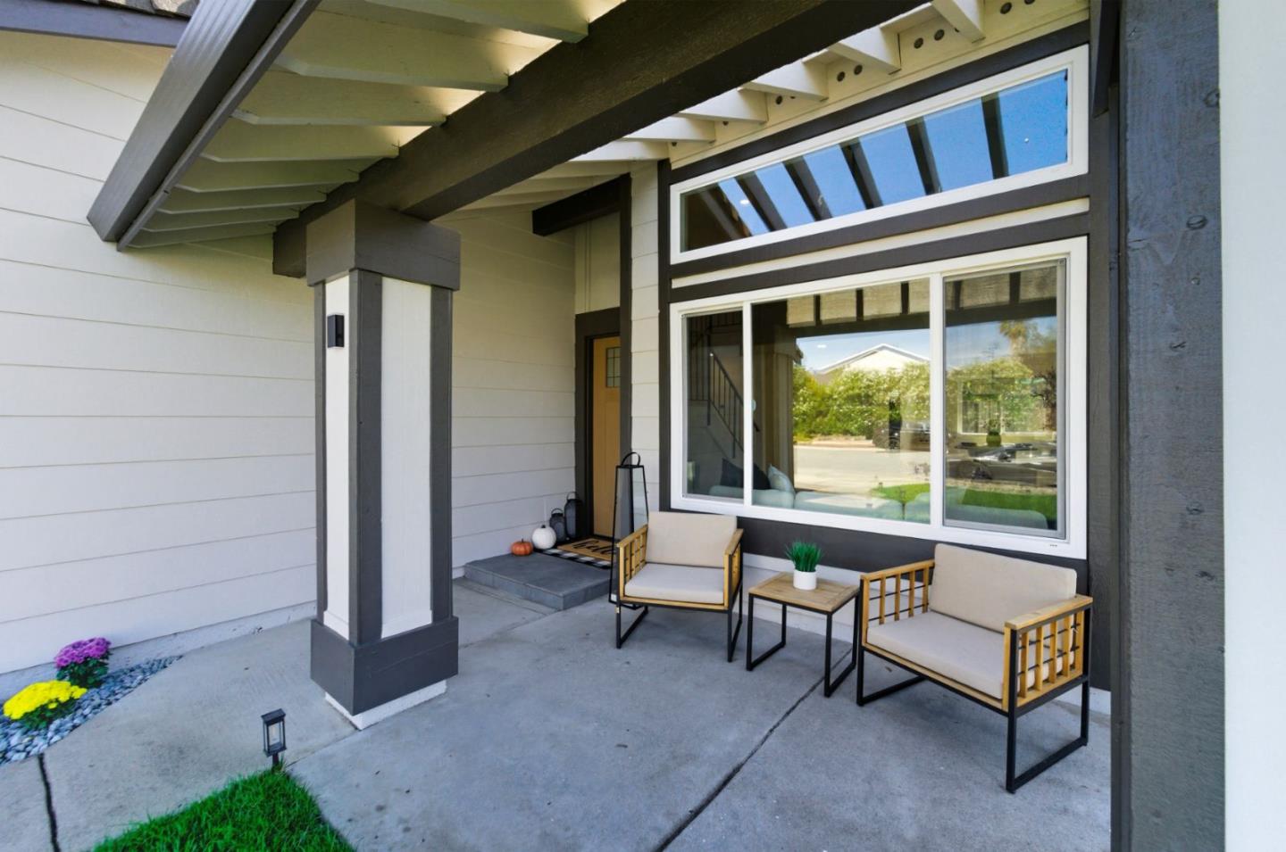 Detail Gallery Image 3 of 36 For 4512 Macbeth Ave, Fremont,  CA 94555 - 4 Beds | 2/1 Baths