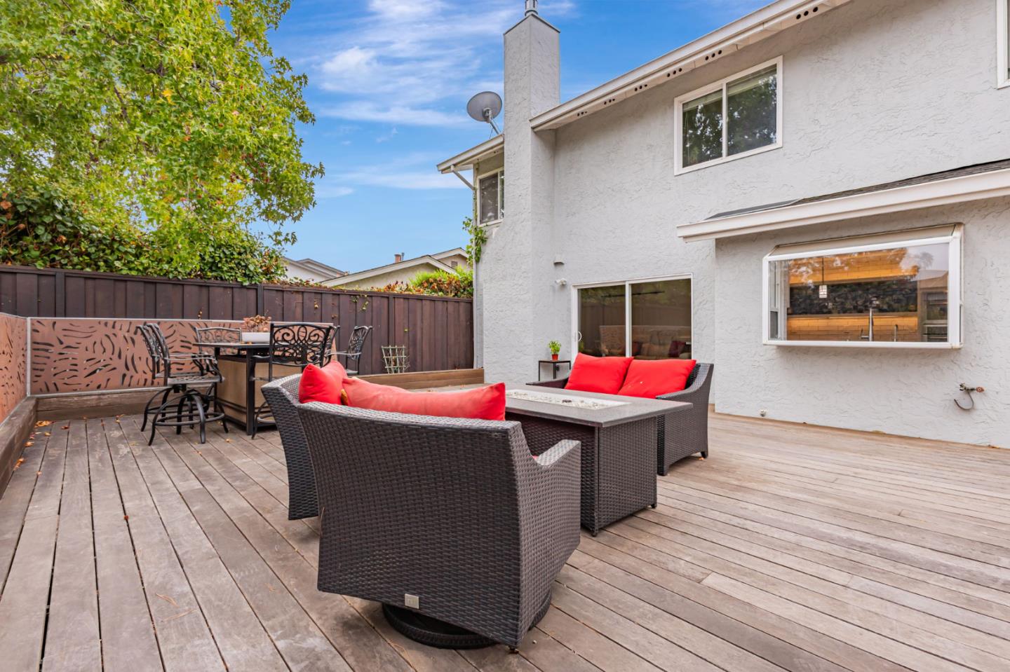 Detail Gallery Image 35 of 61 For 578 Seahorse Ln, Redwood City,  CA 94065 - 4 Beds | 2/1 Baths