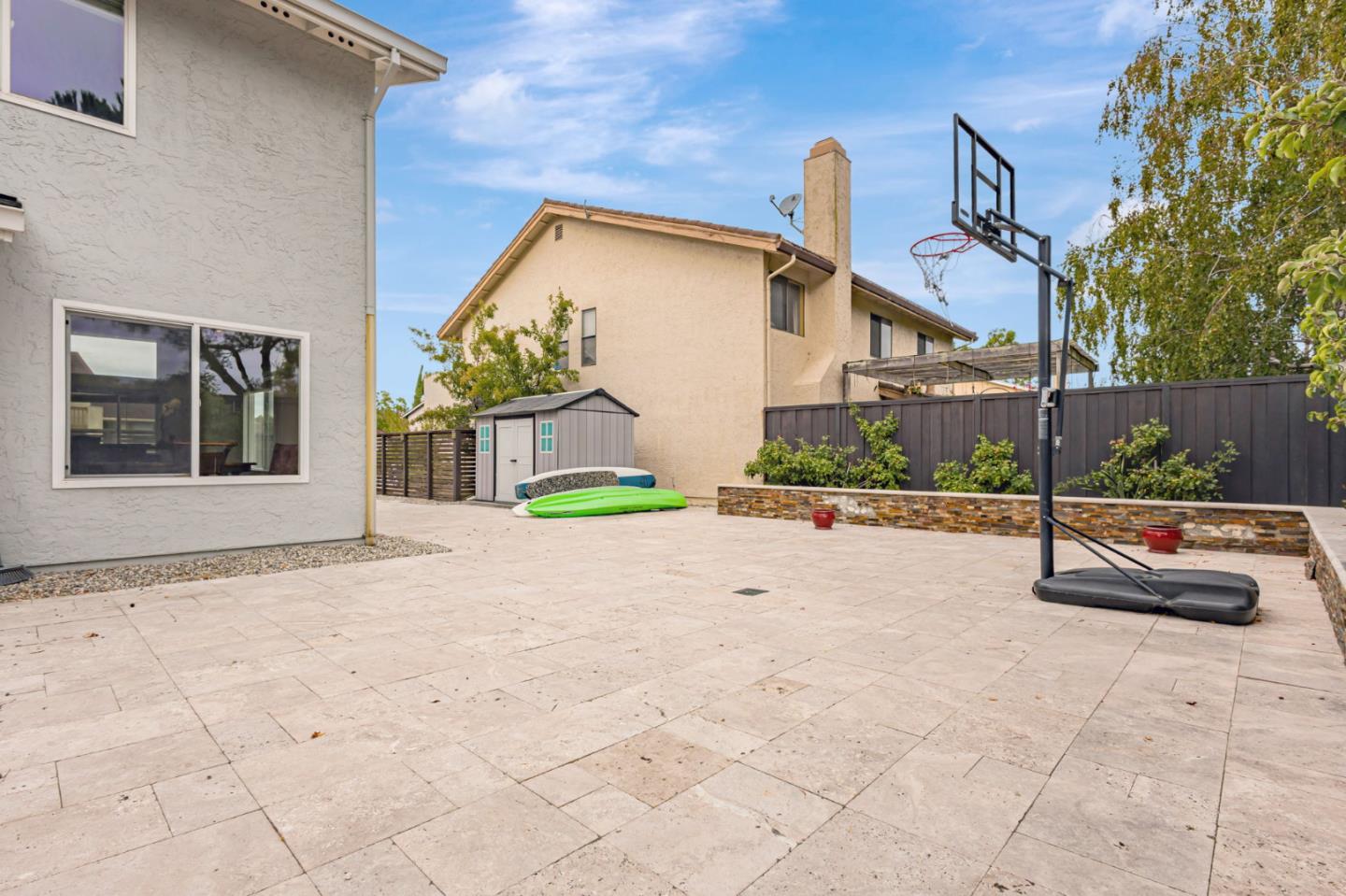 Detail Gallery Image 38 of 61 For 578 Seahorse Ln, Redwood City,  CA 94065 - 4 Beds | 2/1 Baths