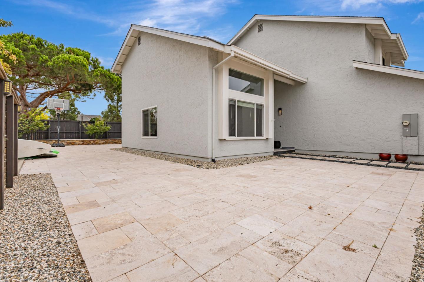 Detail Gallery Image 41 of 61 For 578 Seahorse Ln, Redwood City,  CA 94065 - 4 Beds | 2/1 Baths