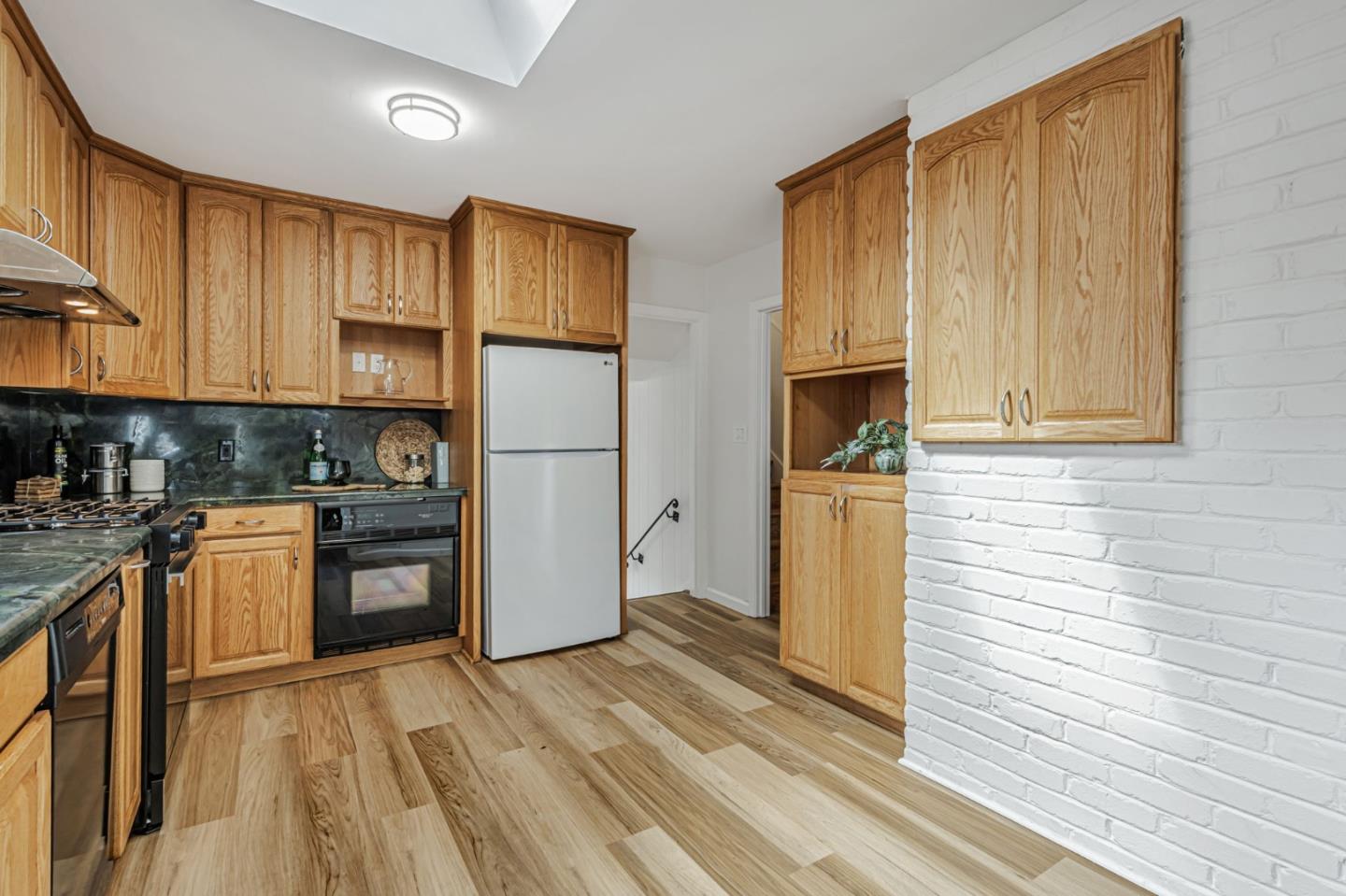 Detail Gallery Image 21 of 68 For 239 San Pedro Ave, Pacifica,  CA 94044 - 4 Beds | 2/1 Baths