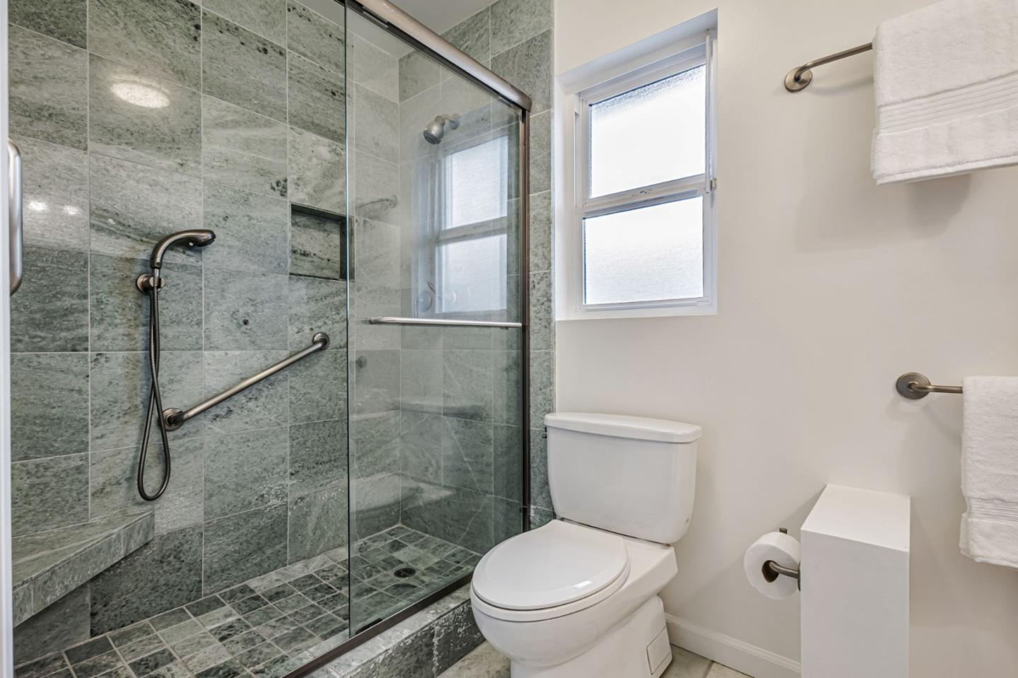 Detail Gallery Image 36 of 68 For 239 San Pedro Ave, Pacifica,  CA 94044 - 4 Beds | 2/1 Baths