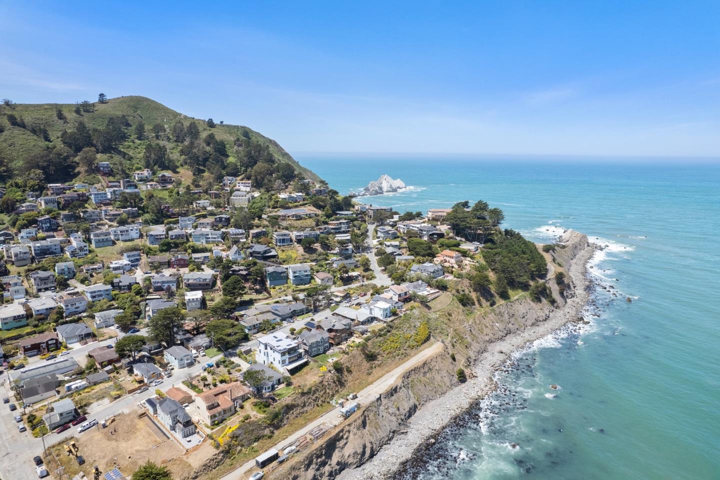 Detail Gallery Image 53 of 68 For 239 San Pedro Ave, Pacifica,  CA 94044 - 4 Beds | 2/1 Baths